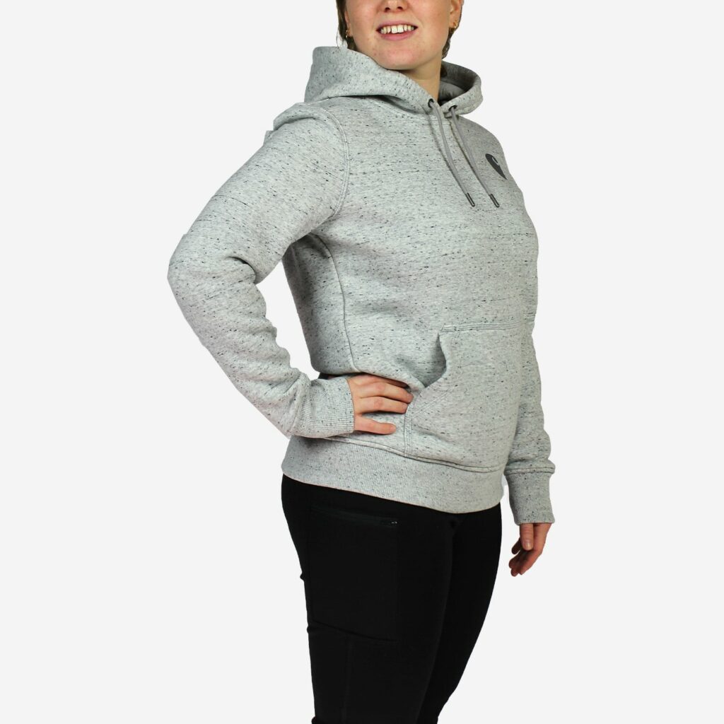 carhartt_clarksburg_sweatshirt_kvinde_grå_102791_e07_venstre-min