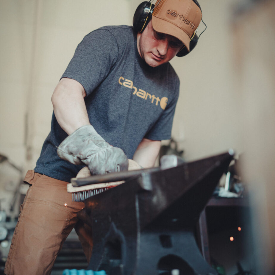 CARHARTT CORE LOGO T-SHIRT